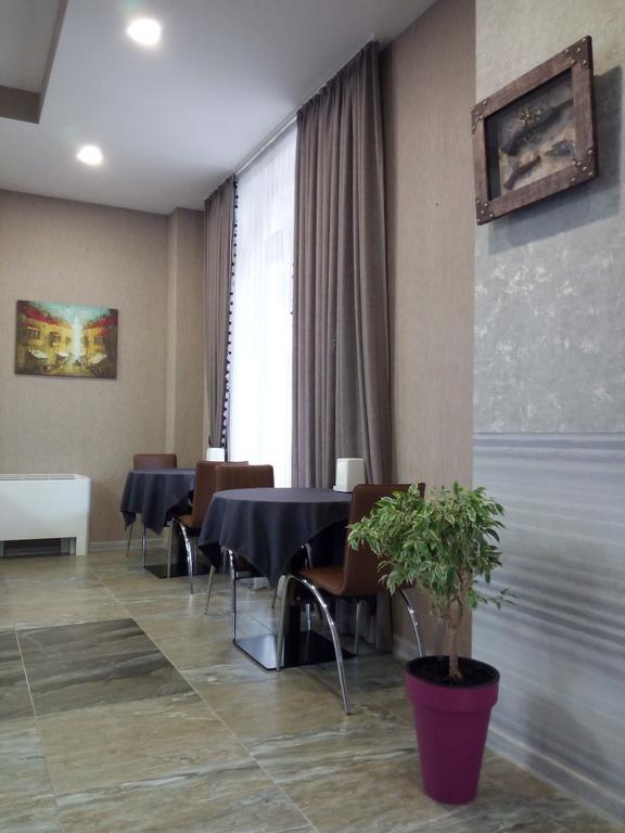 Hotel Salmer Tbilisi Eksteriør billede