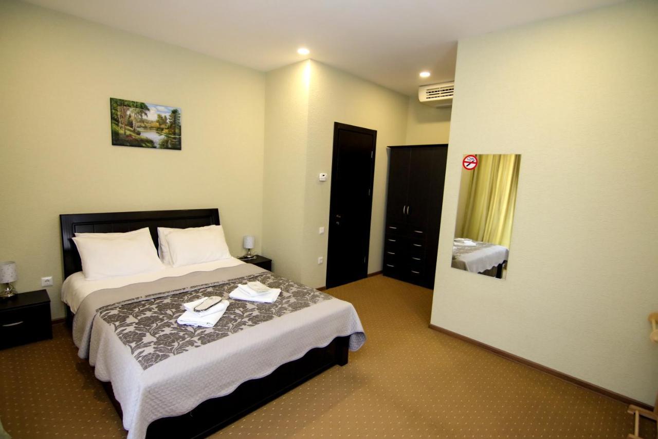 Hotel Salmer Tbilisi Eksteriør billede