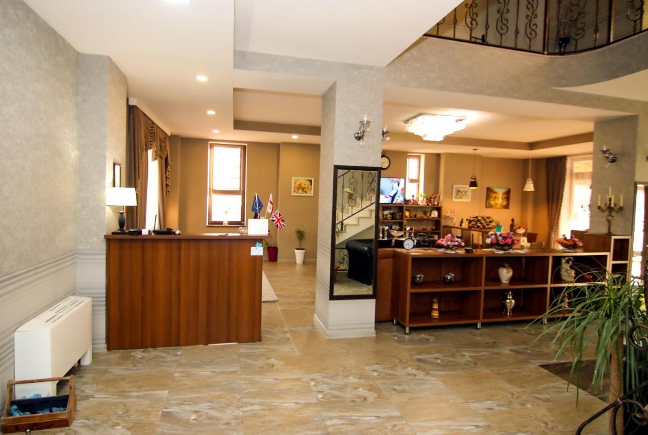 Hotel Salmer Tbilisi Eksteriør billede