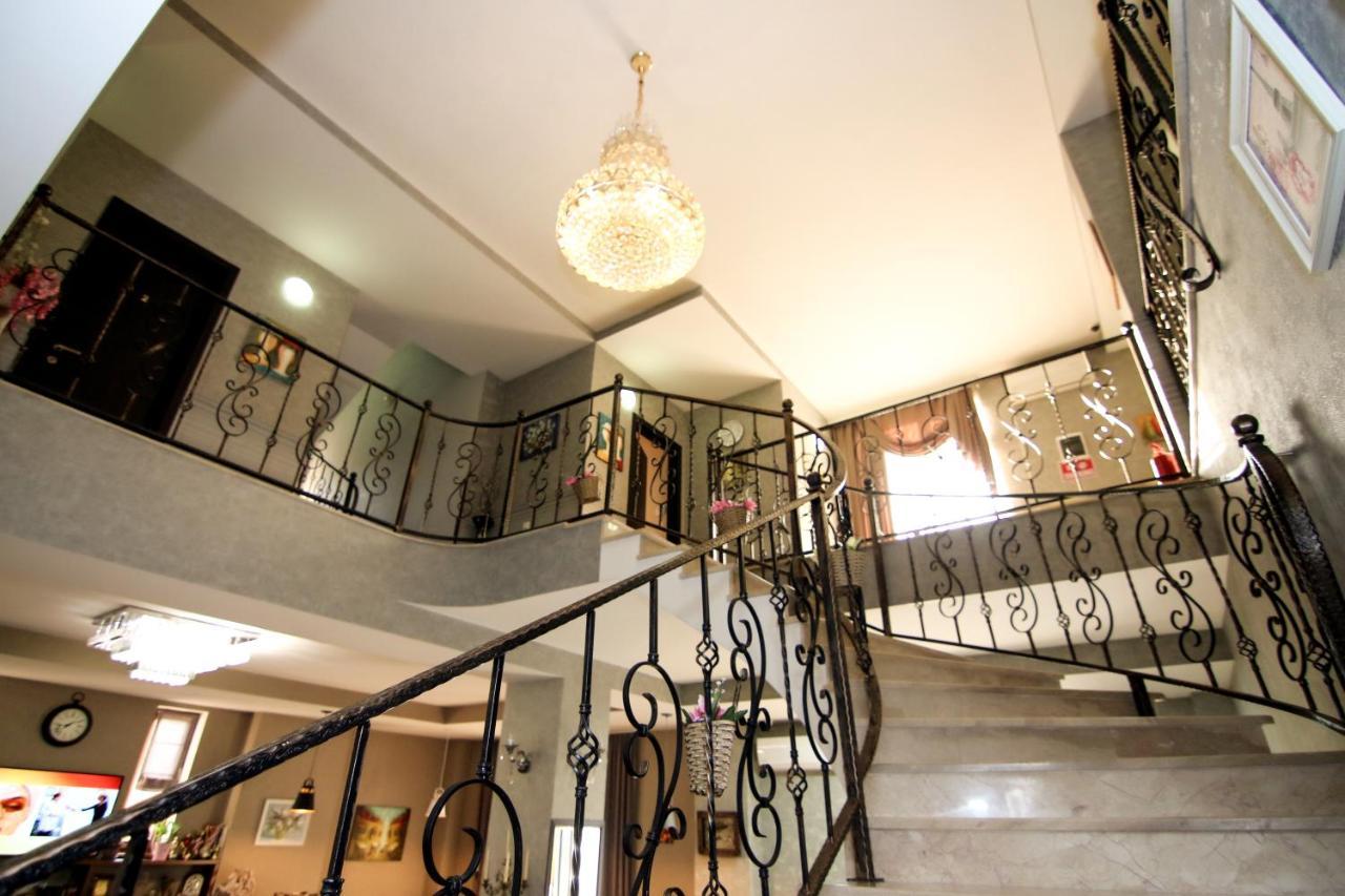 Hotel Salmer Tbilisi Eksteriør billede