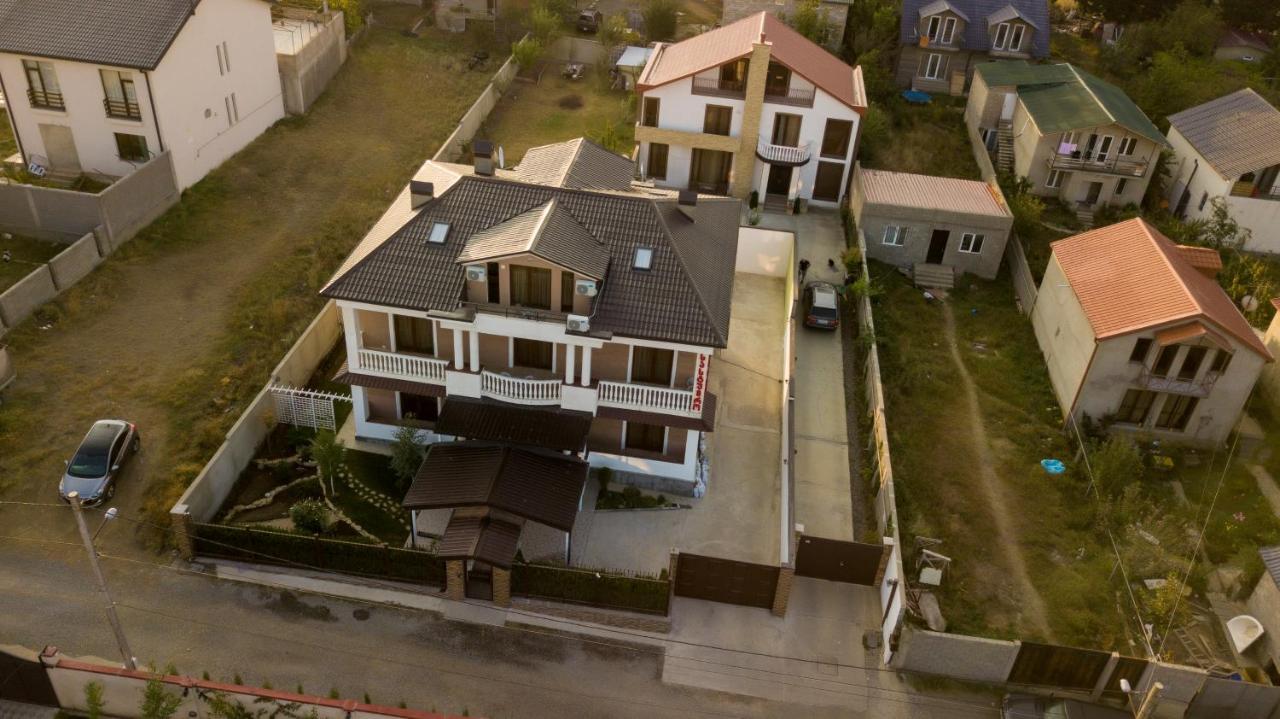 Hotel Salmer Tbilisi Eksteriør billede